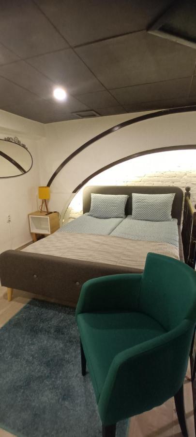 Old Cafe Spa Apartment Belgrado Exterior foto